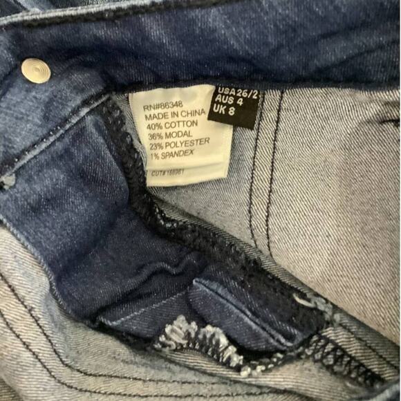 Tru Luxe Jeans Blue Medium Wash Denim Belt High Rise Flare Leg Jeans Size 26 - Picture 9 of 11